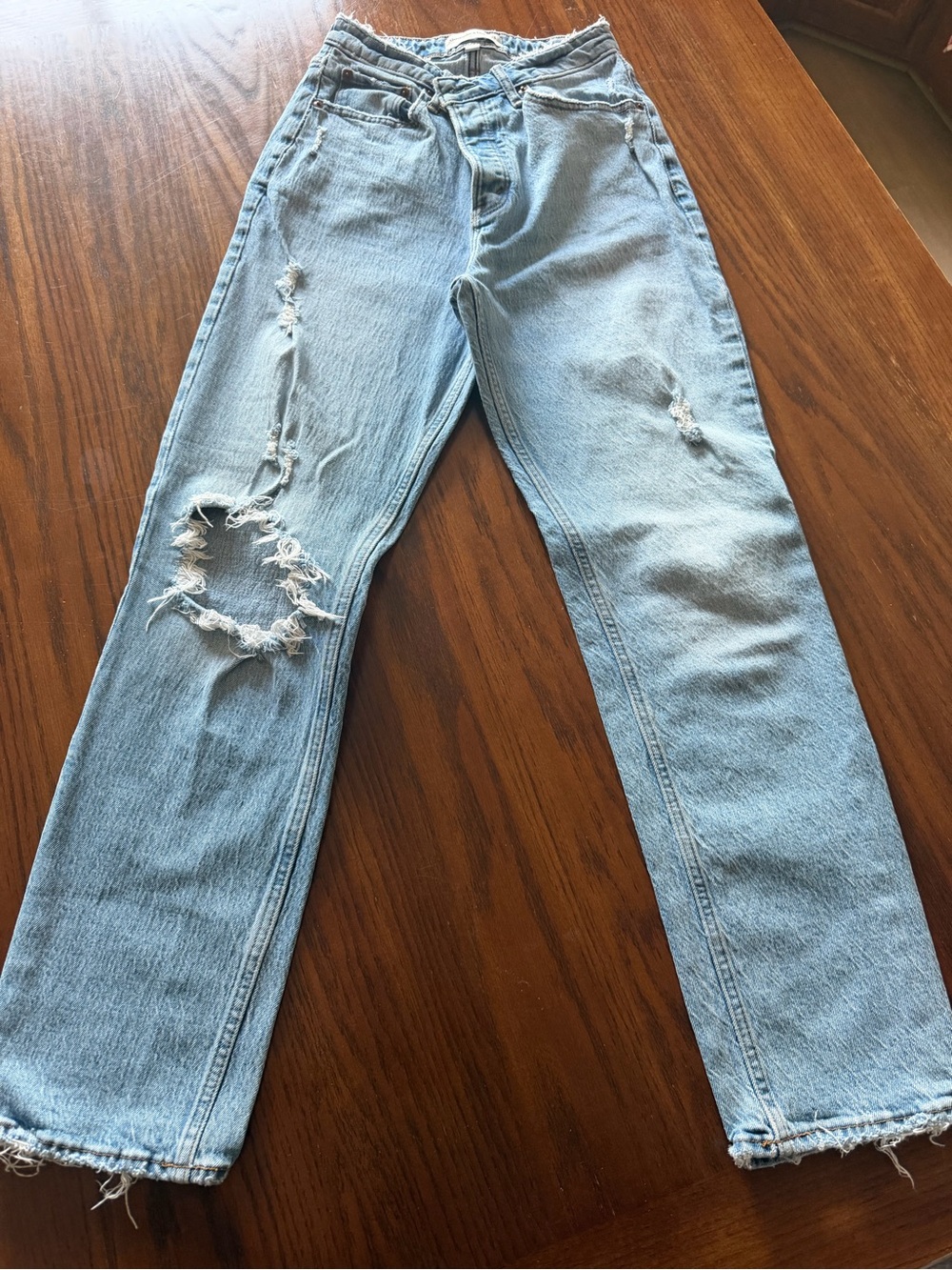 Abercrombie & Fitch Light Blue Distressed Women's Jeans